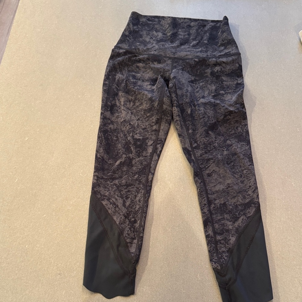 Black Textured Leggings